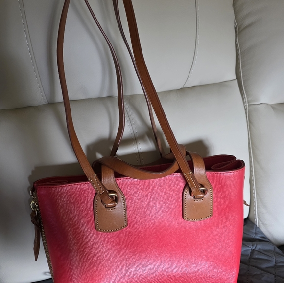Dooney & Bourke Pinkish/Red and Brown Leather Tote with Wallet - Picture 4 of 6